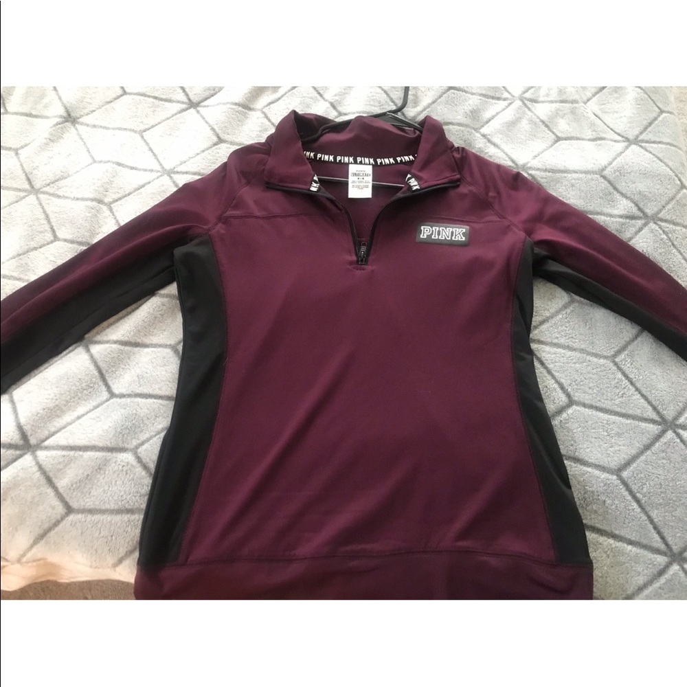 PINK Victoria’s Secret active half zip top NWOT